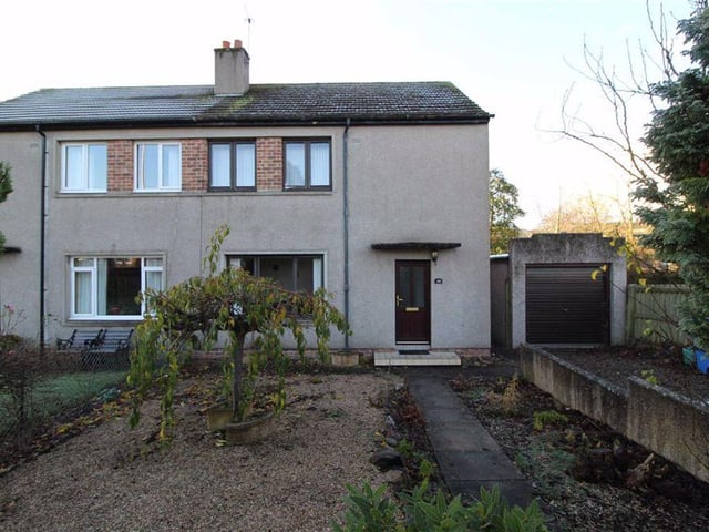 3 bedroom semi-detached house in Inverness.
Average house price in Highland - £175,601.