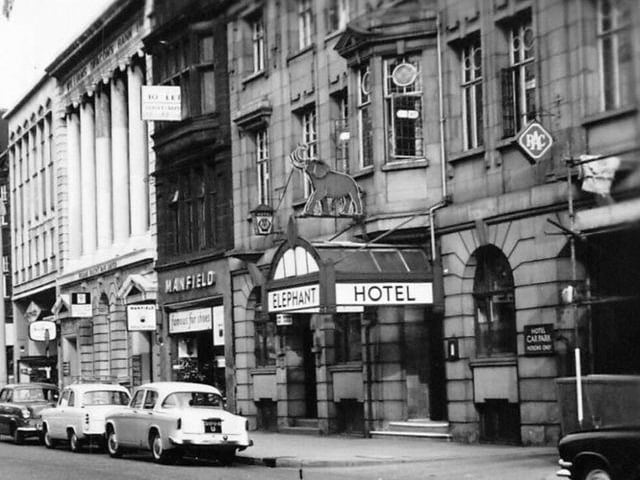 The Elephant Hotel was situated on St Sepulchre Gate. This pub opened in 1850 and was rebuilt in 1915. This pub closed in the 1970s, being used as a furniture store upon closure. It has now been demolished