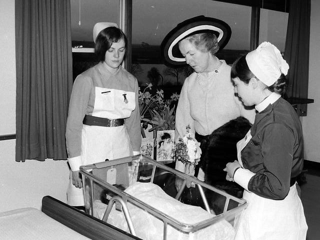 Opening of Dukeries Centre at King's Mill 1975