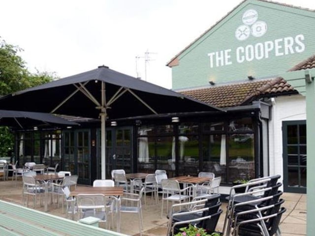 The Coopers on Leeming Lane North, Mansfield Woodhouse was given a five-star rating