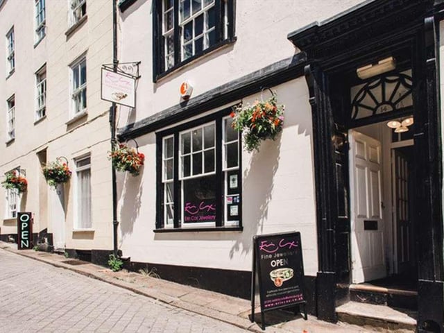 Based in Exeter, Erin Cox Jewellery offers beautiful handmade items that would make unique gifts for your loved ones. The range on offer includes rings, bracelets, mens items and earrings, as well as necklaces.