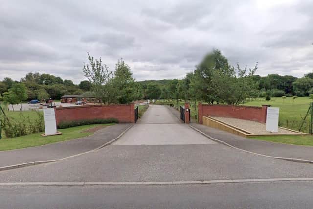 Sherwood Forest Crematorium, Newark Road, New Ollerton.