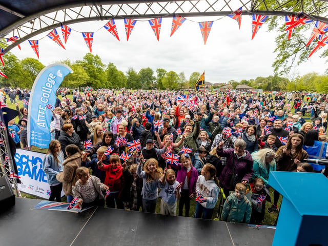 Around 3000 joined in the VE Day celebrations on Sutton Lawn