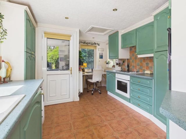 A standout highlight of this substantial property is the fully self-contained annexe