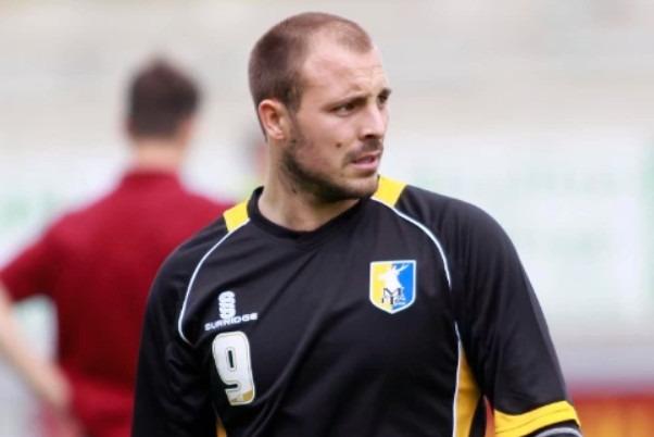 Belford didn't play a game for Mansfield but has since gone on to play regularly in the lower leagues and in Scotland. Currently at Coleshill Town.