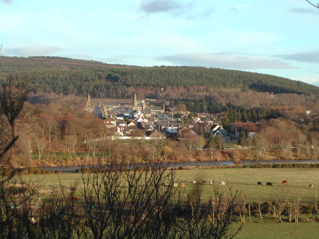 Fochabers Fish Bar serves the local community and those visiting the area. A perfect spot to stop for a bite if you're taking a trip to Moray Speyside.