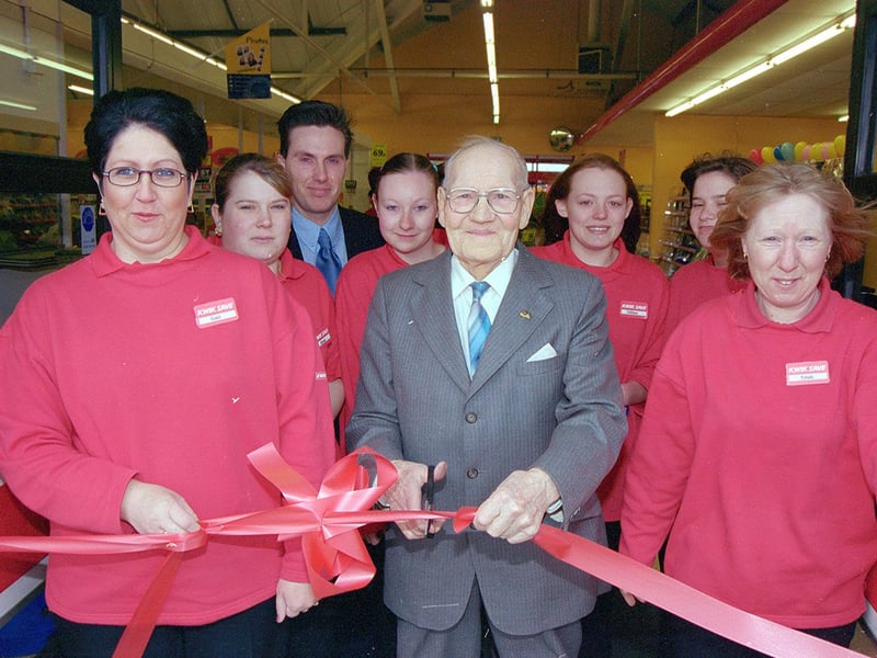 Who remembers when Kwik Save opened in Kirkby?