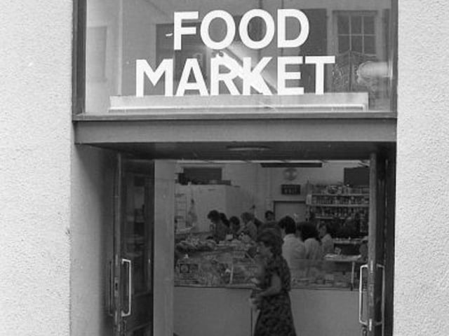 Who remembers the indoor market?