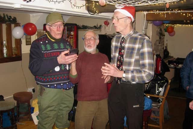 Christmas Ramble Lunchtime singing