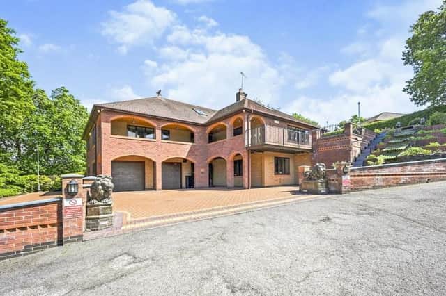 Welcome to The Arches, an amazing five-bedroom house, uniquely designed, on Main Road in Ravenshead. Estate agents Strike are inviting offers in the region of £625,000