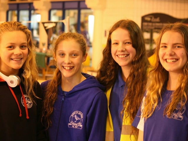 Do you recognise one of these girls from Sutton Swimming Club.