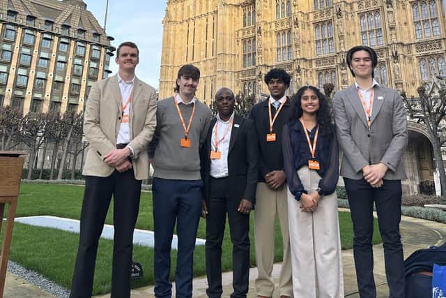 Students from Garibaldi school in Mansfield at Parliament with IChemE