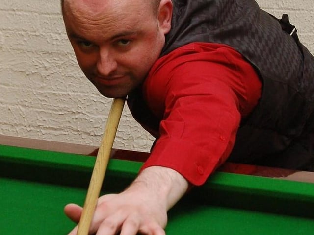 Lee Spick was a professional snooker player between 2000 and 2015, when he sadly passed away at the age of 34. He was a former English U15 champion from Mansfield who reached the last 48 of ranking events on five occasions, including twice in the World Championship.