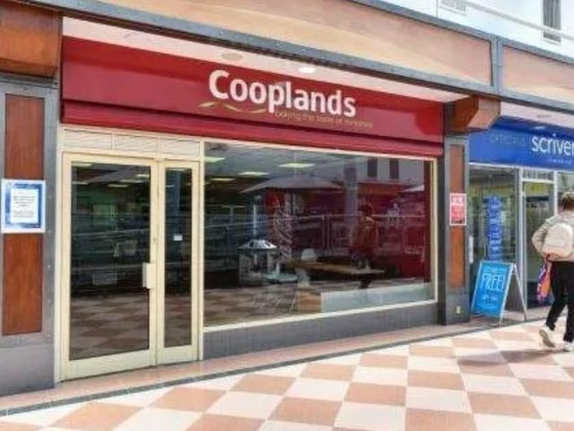 1,039 sq. ft. of retail space at Unit 6 Idlewells Shopping is up for rent at £20,000 per annum (£19.25 per sq. ft. per annum). See more athttps://www.zoopla.co.uk/to-rent/commercial/details/67625705/.