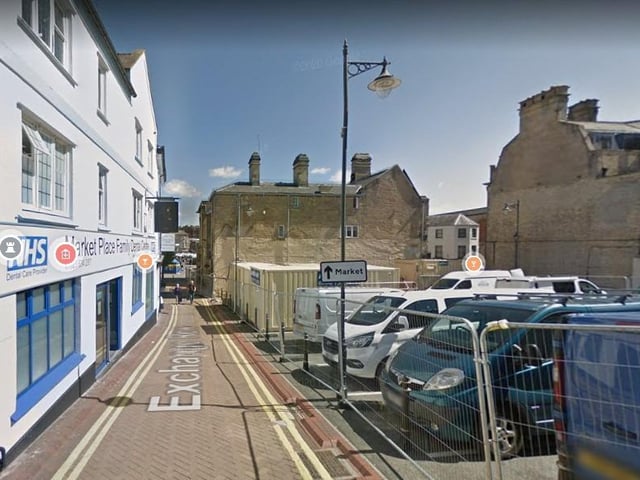5 reports of violent and sexual crimes in Mansfield in April 2023 were made in connection with incidents that took place on or near Exchange Street