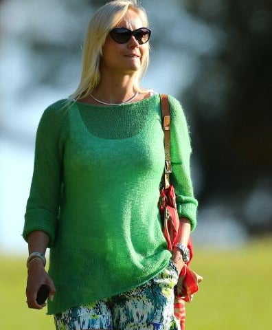 Pollyanna Woodward, television presenter, best known for being a co-presenter on Channel 5's The Gadget Show is also from Mansfield.