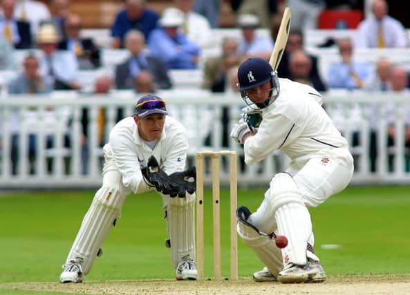 Ian Bell is to take on a batting consultancy role at Derbyshire.