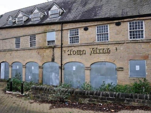 The Town Mill dates back to 1850 when it began life as a water-powered corn mill, before eventually becoming a pub from 1969 to 2010. It was a firm favourite with locals until it closed its doors. At one time, it was considered the best live music venue in the area.