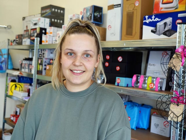 Mansfield Wildlife rescue, new charity shop in Shirebrook. Here is Cheryl's daughter, Ashlie Martins .