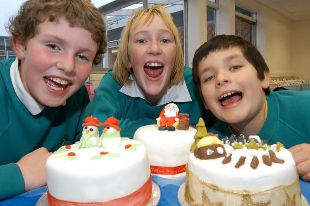 Winners of the Braken Hill School Cake competition get ready to eat their prize winning cakes in Kirkby. Asda at Sutton provided the ingredients and a prize for the winner.