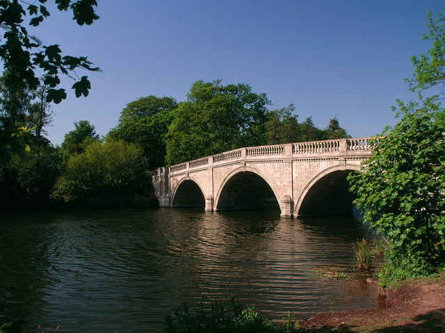 For a Valentine’s Day date which doesn’t cost the earth but will leave you with a sense of splendour and majesty, the Dukeries are the perfect backdrop to enjoy a romantic walk. Whether you take a trip to Clumber, Thoresby or the Harley Gallery at Welbeck, you’ll be spoiled for choice.
Price: Free.