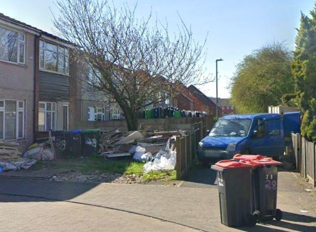 The average house price on Springfield Way in the last five years was £102,500 from four sales.