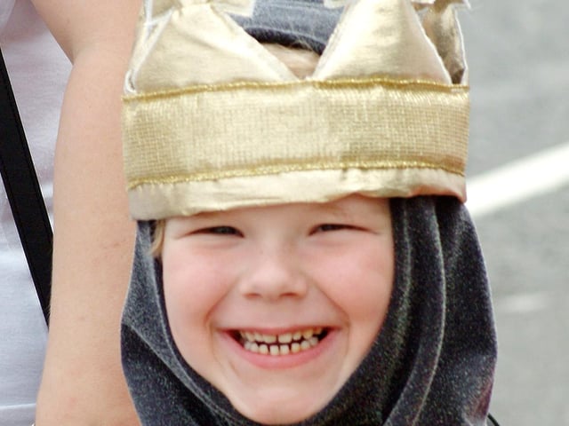 James Gibson joined the parade with the Northfield Family Group. Year: 2007
