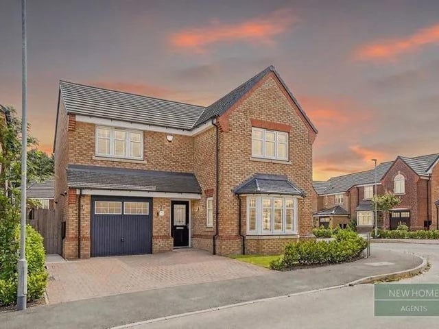 Lovely 4 bedroom detached family home - ideal for growing families, not to be missed. Entrance hallway, spacious living room, modern fitted kitchen diner, utility room, downstairs w/c , 4 good size bedrooms with en-suite master bedroom and family bathroom.