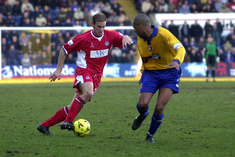 Mansfield Town V Chesterfield in February 2001 where Lawrie Dudfield  was pictured in action