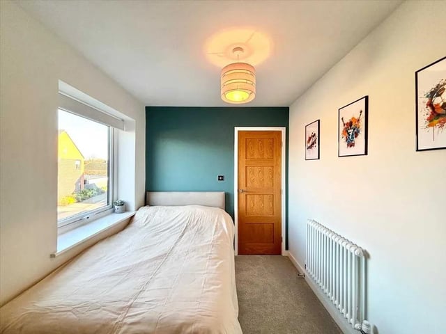 A stylish and sophisticated single bedroom