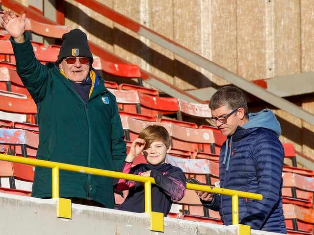 Mansfield Town fans at the defeat to Swindon Town.