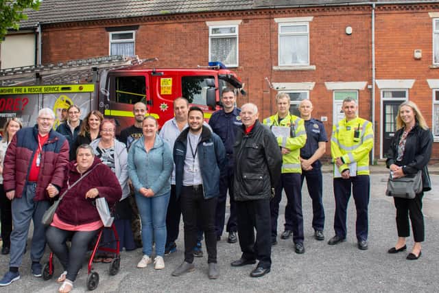 Coun Samantha Deakin, Coun Helen-Ann Smith, Antonio Taylor, Notts Fire, Notts Police and New Cross residents