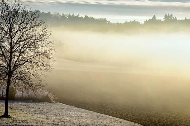 The Met Office has issued a warning for freezing fog and ice in Nottinghamshire tonight