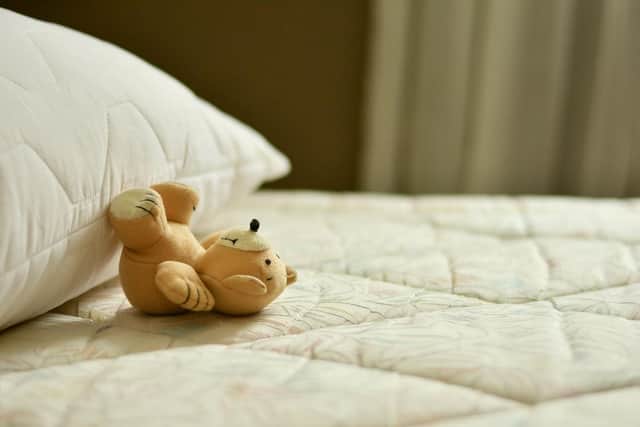 Changing the linen of a family of fours beds can burn 52 calories in 30 minutes, the same as walking a mile.