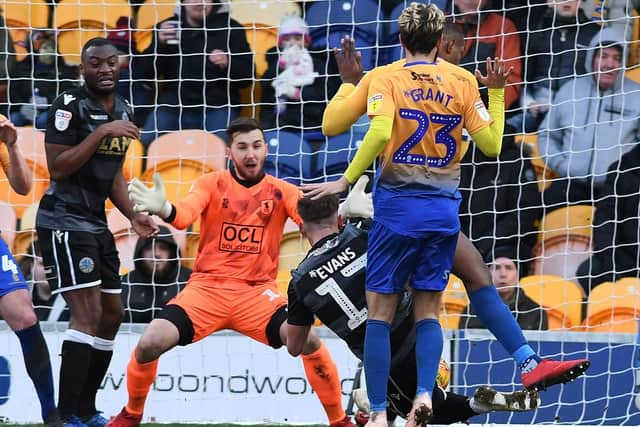 Mansfield Town v Macclesfield Town, Macclesfield's Callum Evans equalises.