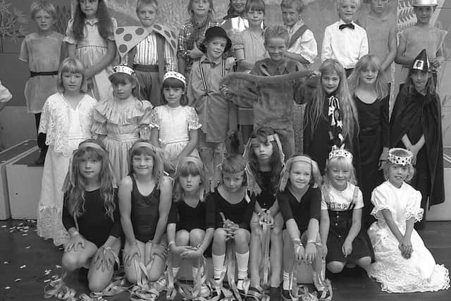 1989: Intake Farm School in Mansfield perform Wizard of Oz. Are you on this picture?
