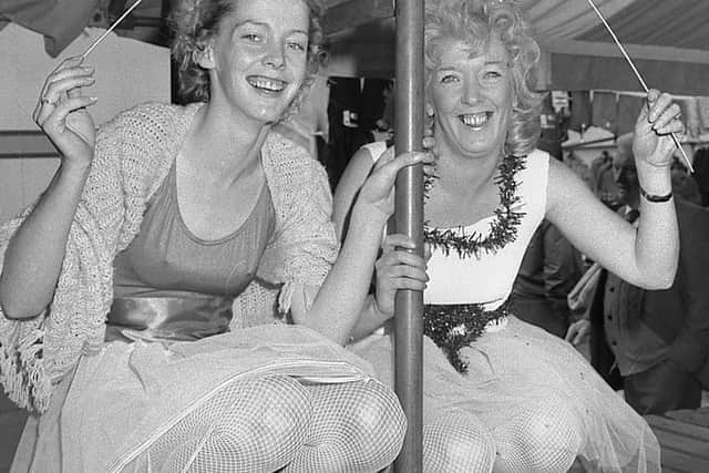 1989: This lovely duo are spreading a little happiness at the Medieval Market in Sutton. Did you go to this market?