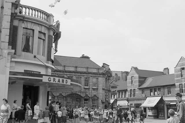 Mansfield Grand Cinema, Leeming Lane 1963