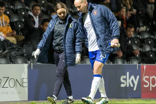 David Mirfin - battling injury - Pic By James Williamson