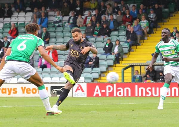 Picture by Gareth Williams/AHPIX.com; Football; Sky Bet League Two; Yeovil Town v Mansfield Town; 11/8/18  KO 15:00; Huish Park; copyright picture; Howard Roe/AHPIX.com; Mansfield's Craig Davies fires home the equaliser at Yeovil