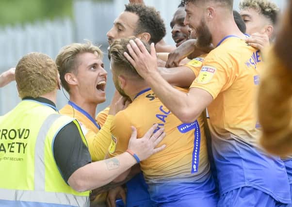 Mansfield Town v Colchester 
Skybet League 2
Mansfield 's Craig Davies celebrates with team mates after scoring