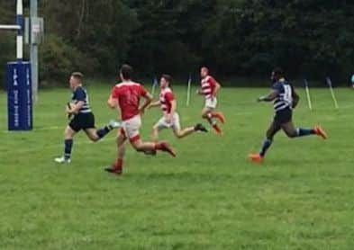 Harry Brough scoring a try for Mansfield in the win over Moderns.
