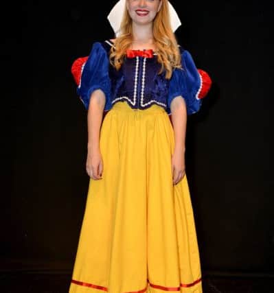 Snow White and The Seven Dwarfs panto coming to Mansfield Palace Theatre, pictured is Naomi Gisbey as Snow White