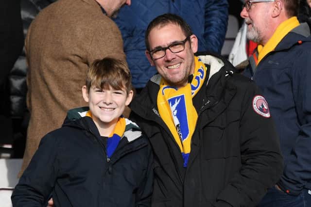 Picture Andrew Roe/AHPIX LTD, Football, EFL Sky Bet League Two, Lincoln City v Mansfield Town, Sincil Bank, 24/11/2018, K.O 3pm
Mansfield's Lincoln's
Andrew Roe>>>>>>>07826527594