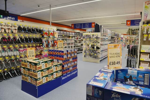 Official opening of new B&M store, Kirkby-In-Ashfield