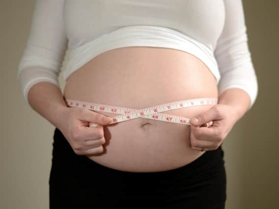 More than 400 babies weighed in at more than four kilograms