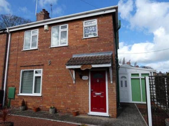 This property has a conservatory and is available for 129,000. Details: http://bit.ly/2IktWW7