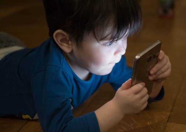 Should young children be given mobile devices?