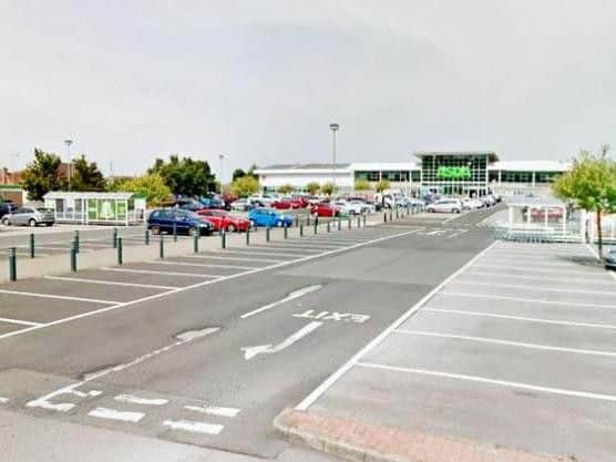 Asda set to launch 'drive-through' grocery shopping in Mansfield. (Image: Google)