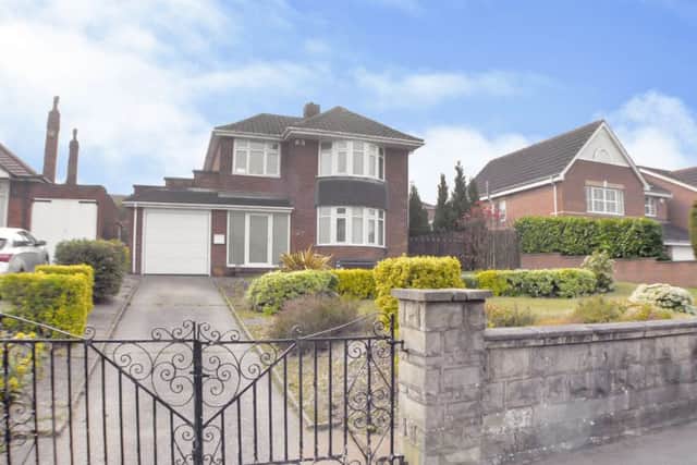 The property is on King George V Avenue in Mansfield